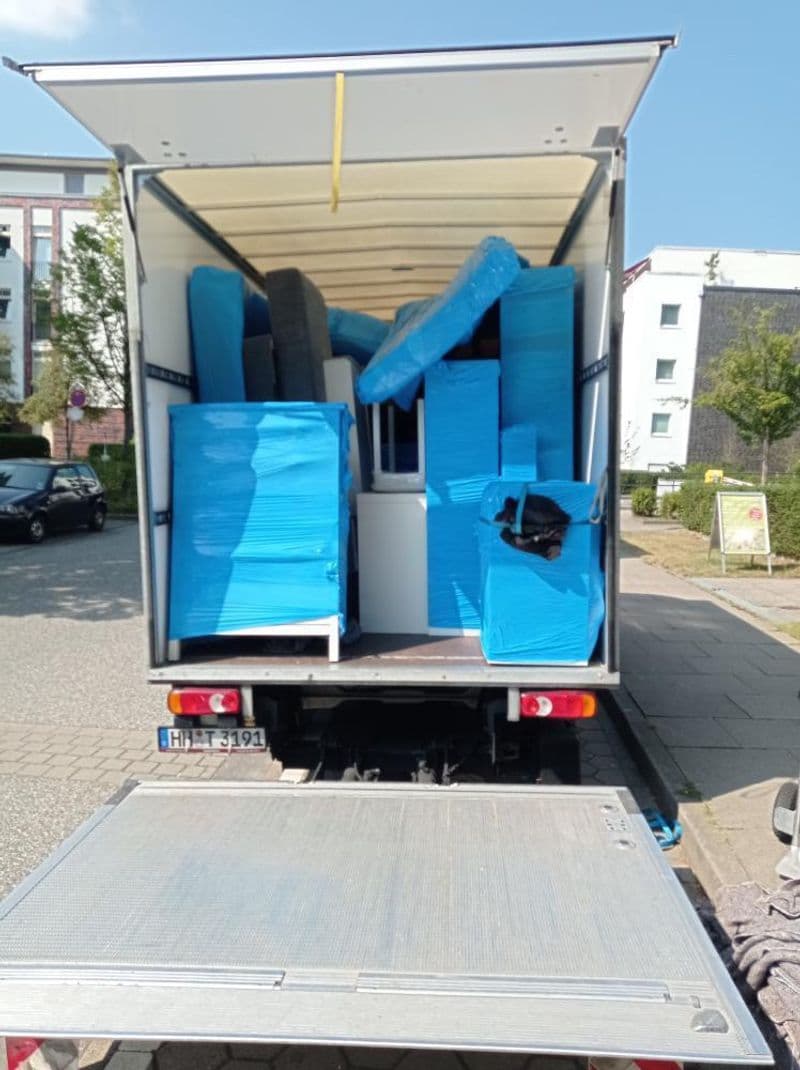 user-upload/business/work-media/8kpl8qtuj64erncgpqdbfi_krisztian-rancsin-umzuege-.jpeg